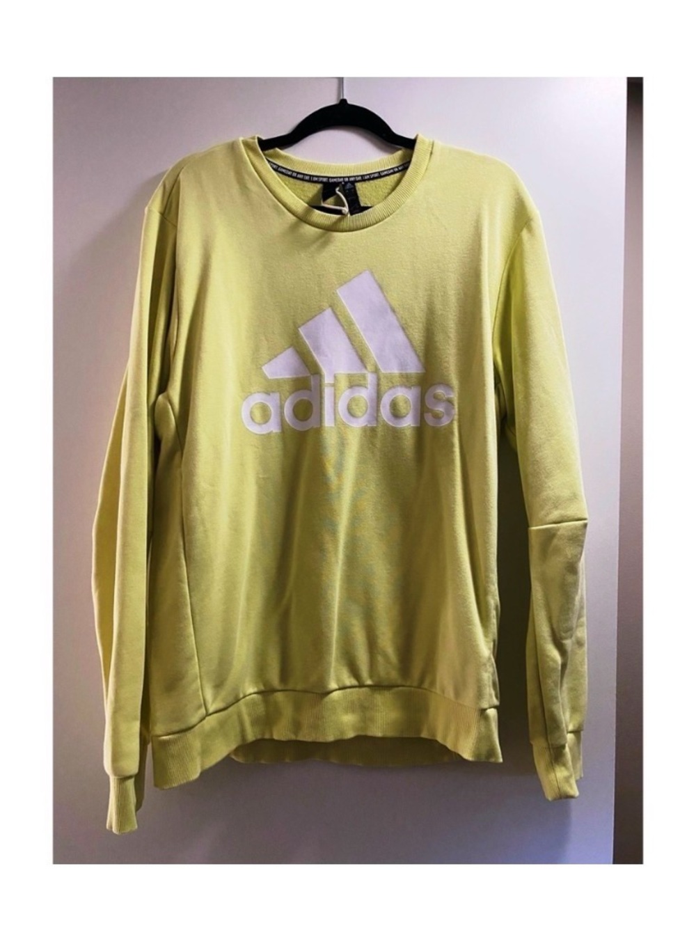 ADIDAS Yellow Graphic Sweatshirt Size Large - Picture 2 of 4